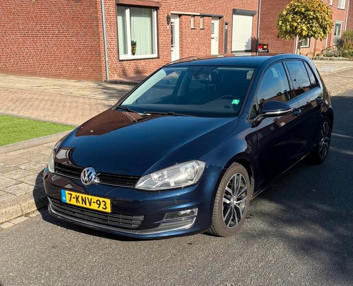 Volkswagen Golf Highline 1.4 TSI 2013 Blauw 140pk, Auto's, Volkswagen, Particulier, Golf, ABS, Airbags, Alarm, Bluetooth, Bochtverlichting