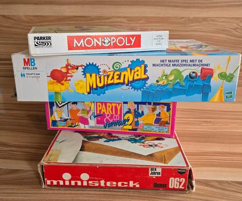 4 spellen, Hobby en Vrije tijd, Gezelschapsspellen | Overige, Zo goed als nieuw, Ophalen of Verzenden
