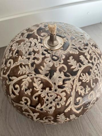 Oliebrander keramiek bol. beschikbaar voor biedingen