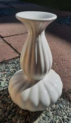 Vaas wit geribd 21cm Delfts Holland, Ophalen of Verzenden