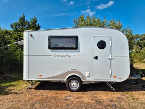 Hobby Beachy420 met extra's + stallingsplek omgeving Utrecht, Caravans en Kamperen, Caravans, tot en met 3, Rondzit, Hobby, Disselslot
