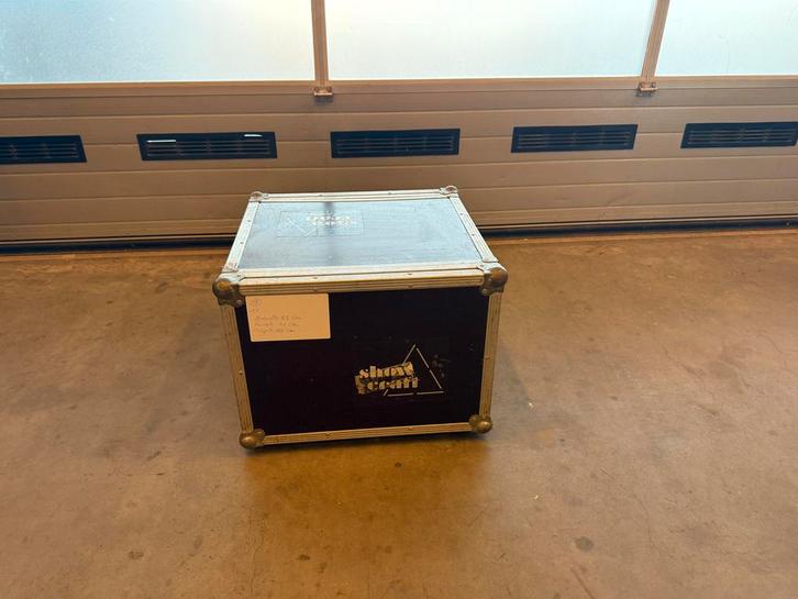 Flightcase - Showcraft - 54x40x52cm, Muziek en Instrumenten, Behuizingen en Koffers, Gebruikt, Speaker of Versterker, Flightcase