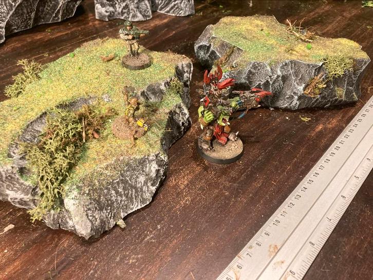 2 battle hills voor warhammer lotr dnd wargaming terrein, Hobby en Vrije tijd, Wargaming, Zo goed als nieuw, Warhammer, Toebehoren