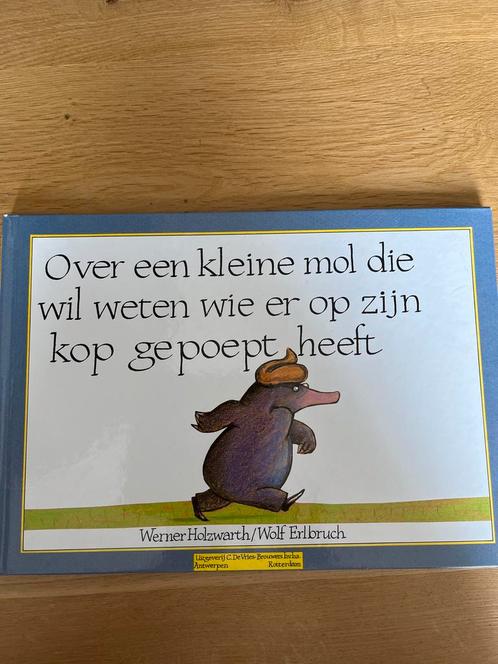 Over een kleine mol - Werner Holzwarth, Boeken, Kinderboeken | Jeugd | onder 10 jaar, Gelezen, Fictie algemeen, Ophalen
