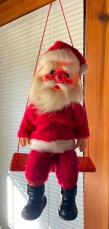 Vintage kerstman op schommel jaren ‘60 beschikbaar voor biedingen