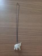ketting met hanger van olifant (geen plastic), Ophalen of Verzenden, Zo goed als nieuw, Overige materialen, Met hanger