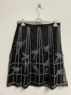 R50 - Zwarte Didi rok met vogel opdruk maat S (1), Kleding | Dames, Rokken, Maat 38/40 (M), Zwart, Ophalen of Verzenden, Zo goed als nieuw