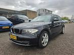 BMW 118i hatchback, 55-NNH-3, Auto's, BMW, 1-Serie, 65 €/maand, Achterwielaandrijving, Overige brandstoffen
