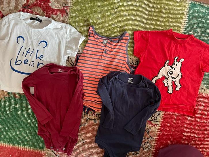 Kledingbundel maat 24m Carters + Rintintin, Kinderen en Baby's, Kinderkleding | Kinder-kledingpakketten, Zo goed als nieuw, Overige maten
