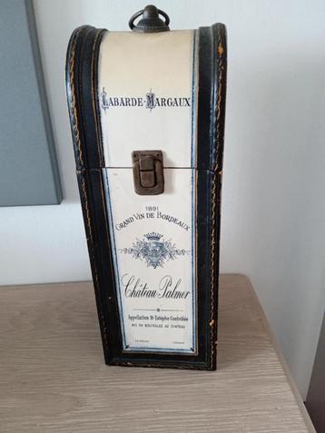 vintage houten opberg koffer beschikbaar voor biedingen