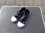 gym schoenen, Ophalen of Verzenden, Zo goed als nieuw, Sneakers of Gympen