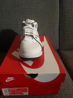 Nike Air Flight 89 GS - Maat 37.5 - Nieuw, Wit, Nike, Nieuw, Ophalen of Verzenden