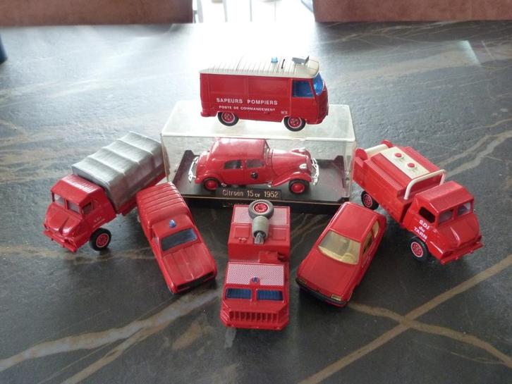 23 x Brandweer diverse merken, Hobby en Vrije tijd, Modelauto's | 1:50, Zo goed als nieuw, Bus of Vrachtwagen, Overige merken