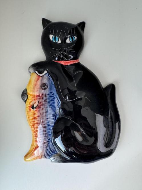 Handbeschilderde keramieken wandversiering van een kat met v, Antiek en Kunst, Antiek | Keramiek en Aardewerk, Ophalen of Verzenden