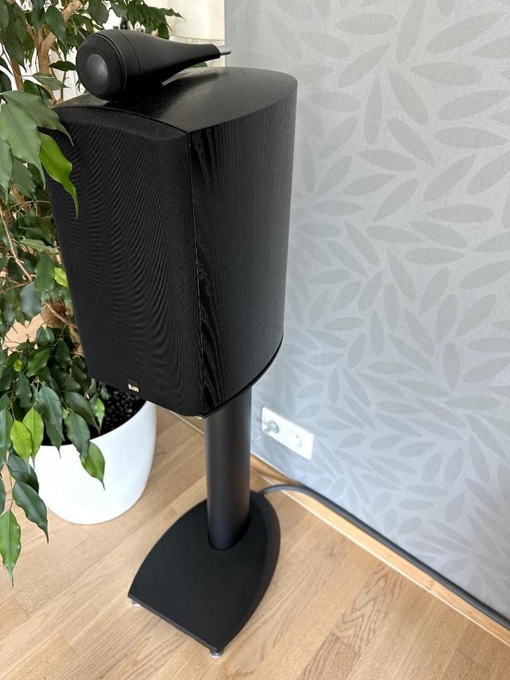 B&W 805 s with original stands, Audio, Tv en Foto, Luidsprekers, Zo goed als nieuw, Front, Rear of Stereo speakers, 120 watt of meer