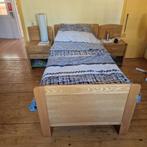 1 persoons bed 90 x 200 met twee nacht kastjes, Ophalen, Zo goed als nieuw, Eenpersoons