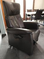 Relaxfauteuil in leer., Huis en Inrichting, Fauteuils, Ophalen, Zo goed als nieuw, 50 tot 75 cm, Leer