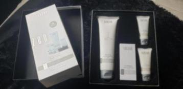 Te koop cadeaupakket Janzen grey 04  nieuw  beschikbaar voor biedingen