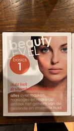 Beauty Level deel 1, 2 en 3, Boeken, Ophalen of Verzenden, Zo goed als nieuw