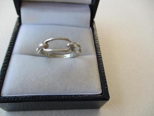 Zilveren ring 16.7 mm. fantasie schakel model 925 zilver, Sieraden, Tassen en Uiterlijk, Ringen, Zo goed als nieuw, Dame, Kleiner dan 17