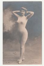 Dame in nauwsluitende kleding.   Fotograaf Walery, Paris., Verzenden, Voor 1920, Ongelopen, Overige thema's