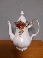 Adv 100 royal albert old country rose medium koffie pot, Ophalen of Verzenden