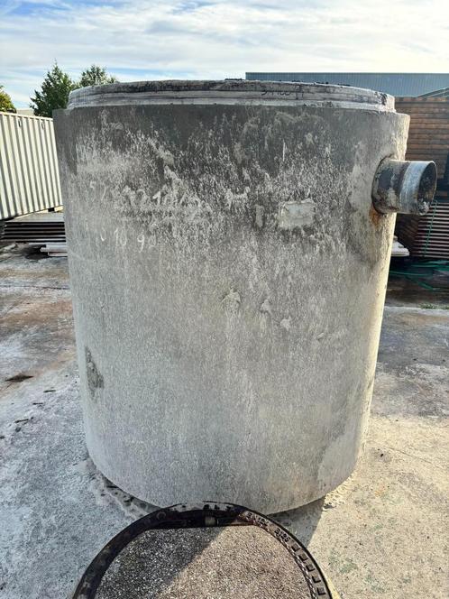 Buderus Gus beton Olie- en Benzine Afscheider Systeem (OBAS), Doe-het-zelf en Verbouw, Buizen en Afvoer, Gebruikt, Overige typen