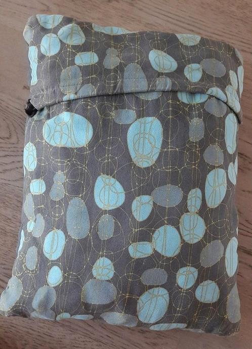 Oprolbaar reiskussen van therm a rest, Huis en Inrichting, Woonaccessoires | Kussens, Gebruikt, Blauw, Rechthoekig, Ophalen of Verzenden