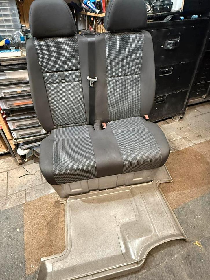 Nette Bijrijdersbanken voor mercedes aprinter 906/vw crafter, Auto-onderdelen, Interieur en Bekleding, Mercedes-Benz, Volkswagen