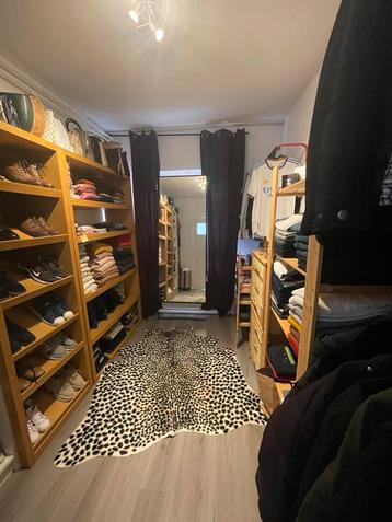 Eiken Kledingkast/Bergkast + schoenen kast beschikbaar voor biedingen