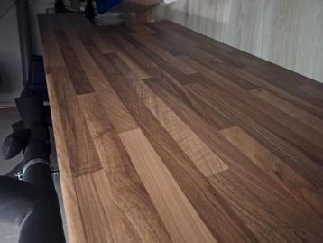 Keukenblad 150 x 70 kleur noten beschikbaar voor biedingen