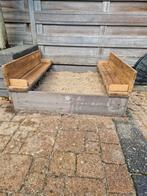 Axi zandbak met bankjes en doos zandbakspeelgoed, Ophalen