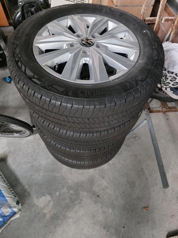 VW Crafter Nieuwe Velgen met Banden 235/60R17 beschikbaar voor biedingen