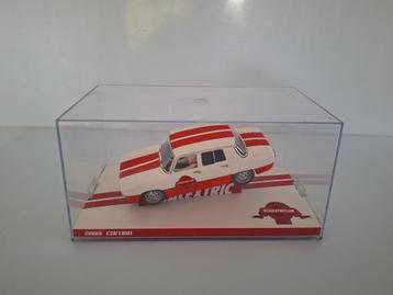 Scalextric Renault 8 Club Car Ref Nr 6372 nog verzegeld beschikbaar voor biedingen