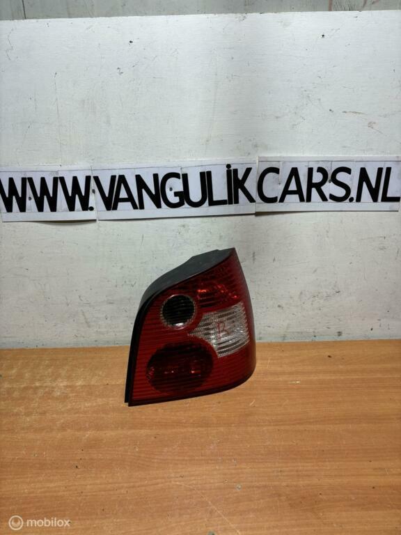 Achterlicht  rechts Volkswagen Polo 9N, Auto-onderdelen, Verlichting, Volkswagen, Gebruikt, Ophalen of Verzenden