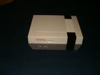 Complete Nintendo met 6 games NR 3., Spelcomputers en Games, Spelcomputers | Nintendo NES, Ophalen of Verzenden, Refurbished, Met 2 controllers