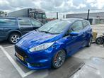 Ford Fiesta 1.6 ST2 Recaro 182PK Blauw 2015, Auto diversen, Schadeauto's, Ophalen, 1596 cc, Blauw, Handgeschakeld