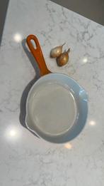Le Creuset skillet 16 cm heel goede staat, Huis en Inrichting, Keuken | Potten en Pannen, Gietijzer, Ophalen of Verzenden, Zo goed als nieuw
