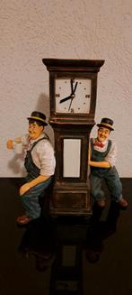 Laurel & Hardy beeld met klok vintage, Verzamelen, Beelden en Beeldjes, Ophalen of Verzenden, Gebruikt, Mens