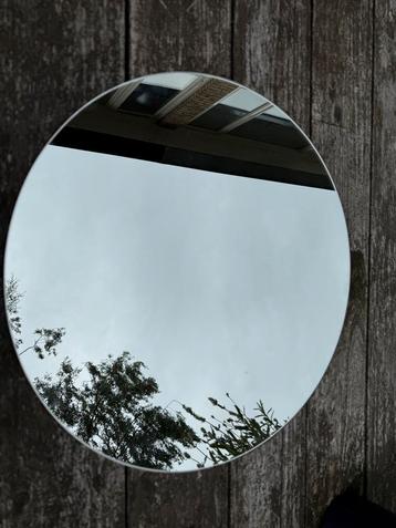 Ronde spiegel met clips - 50cm beschikbaar voor biedingen