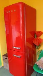 Rode Smeg Koelkast met apart vries gedeelte, Witgoed en Apparatuur, Koelkasten en IJskasten, Ophalen, Zo goed als nieuw, Met aparte vriezer