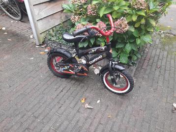 Kinderfiets beschikbaar voor biedingen