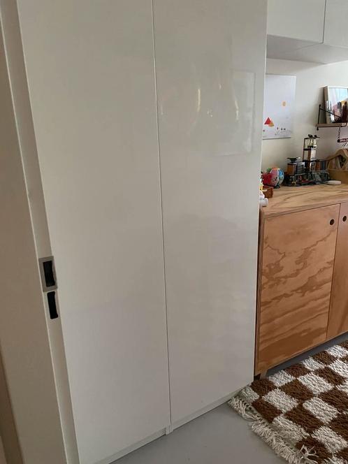 Pax kast, ikea, hoogglans deuren, wit, 236 x 100 x 58, Huis en Inrichting, Kasten | Kledingkasten, Gebruikt, 200 cm of meer, 50 tot 100 cm