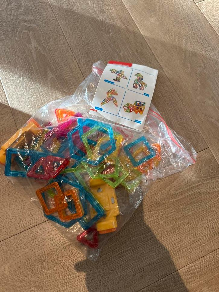 Magnetisch Constructie Speelgoed, Kinderen en Baby's, Speelgoed | Bouwstenen, Zo goed als nieuw, Overige merken, Ophalen of Verzenden