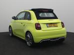 Abarth 500E Cabrio Turismo 42 kWh | DEMO | 360 Parkeersensor, Auto's, Abarth, Zwart, 4 stoelen, Origineel Nederlands, 155 pk