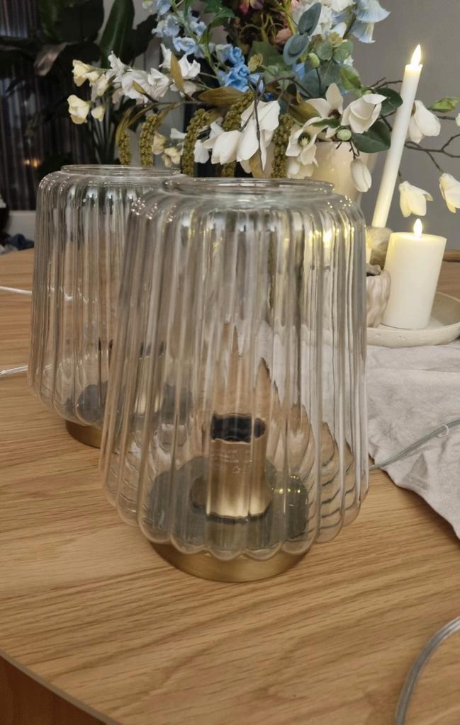 1 nachtlamp, Huis en Inrichting, Lampen | Vloerlampen, Ophalen