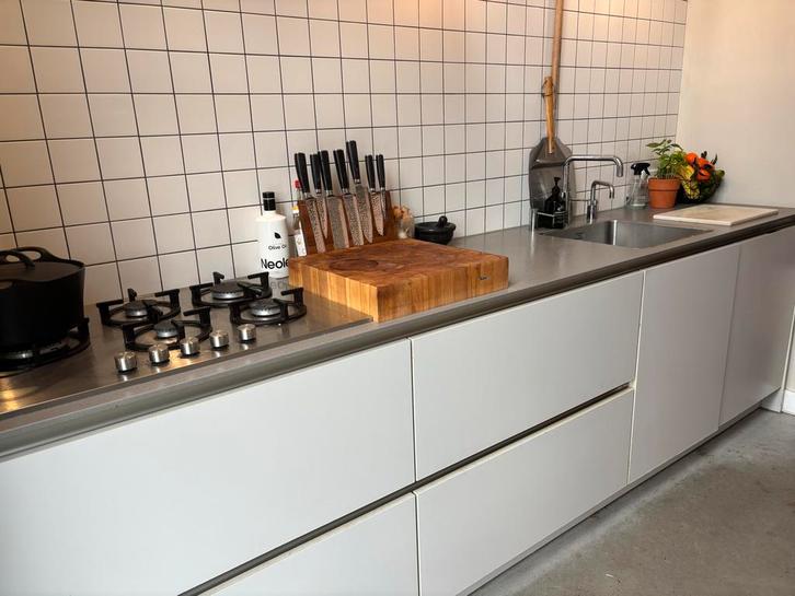 Siematic keuken, Huis en Inrichting, Keuken | Complete keukens, Gebruikt, Dubbelwandige keuken, Overige kleuren, Composiet, Greeploos