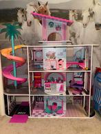 Groot LOL Surprise Poppenhuis met Auto, Ophalen, Zo goed als nieuw, Poppenhuis