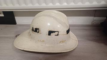 Brandweerhelm België Amerikaanse model helm brandweer beschikbaar voor biedingen
