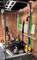 Fitness Powerrack met Bank en stang, Gewichten gietijzer, Sport en Fitness, Fitnessmaterialen, Ophalen, Gebruikt, Armen, Halterset
